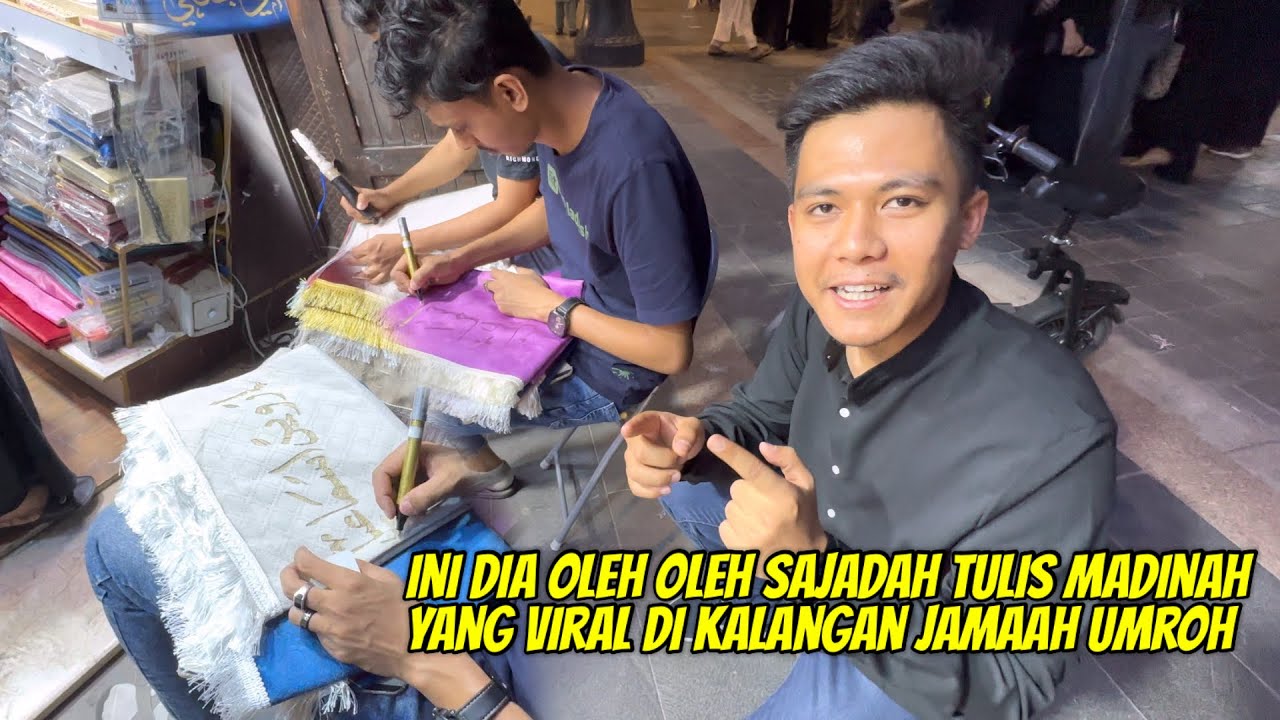 OLEH OLEH SAJADAH TULIS MADINAH YANG VIRAL DI KALANGAN JEMAAH UMROH