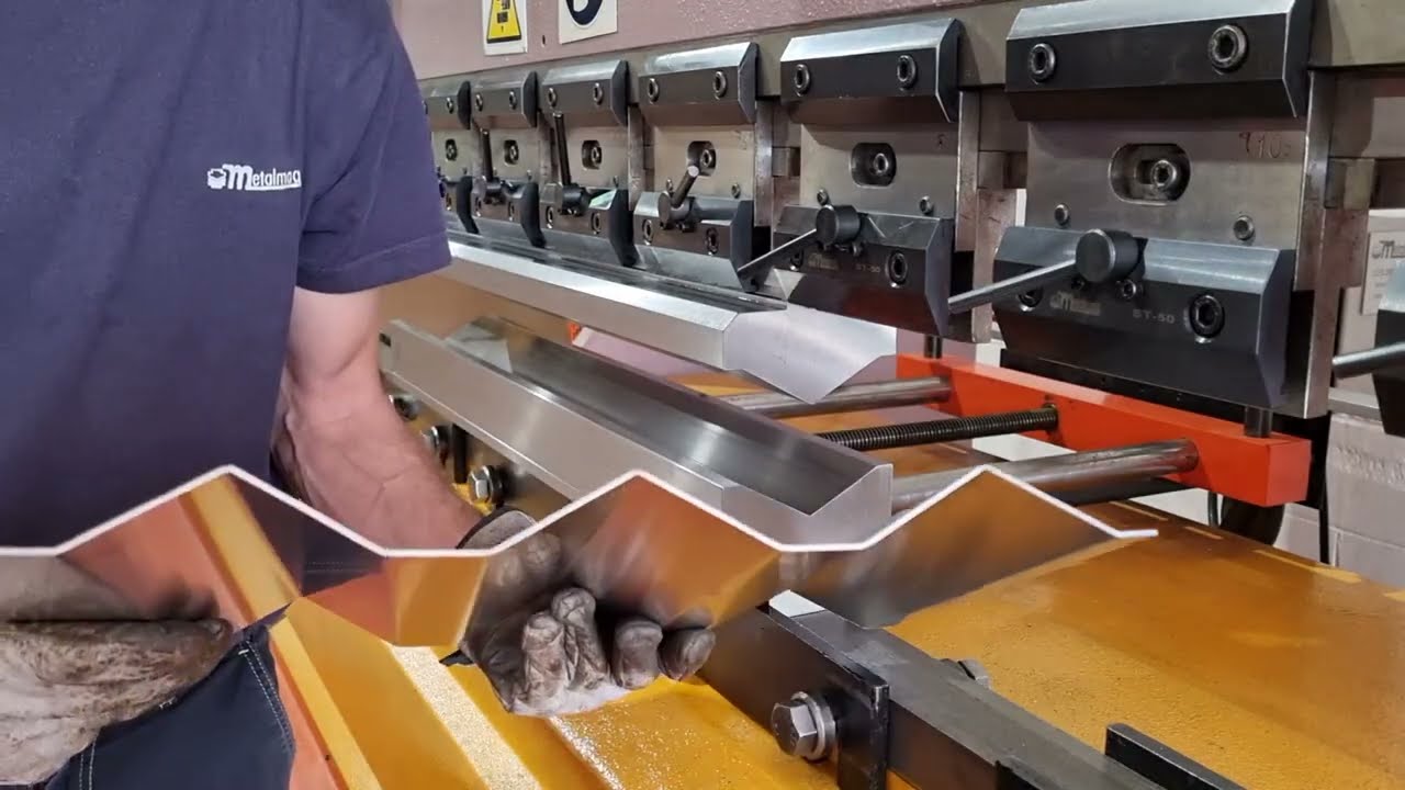 METALMAQ - Útil especial 30.10 plegadora-Special press brake tool 30.10-Outillage spécial 30.10press