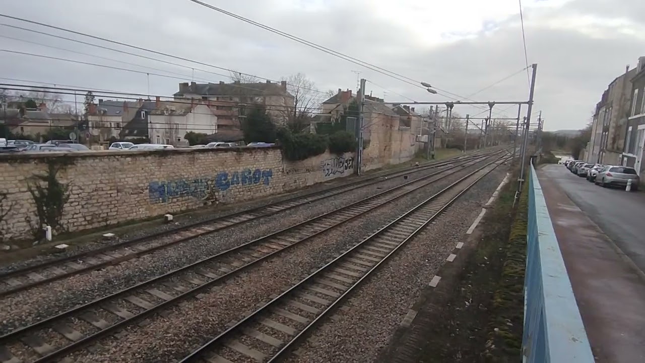 Coradia Liner Intercités Pres de la gare de Nevers 