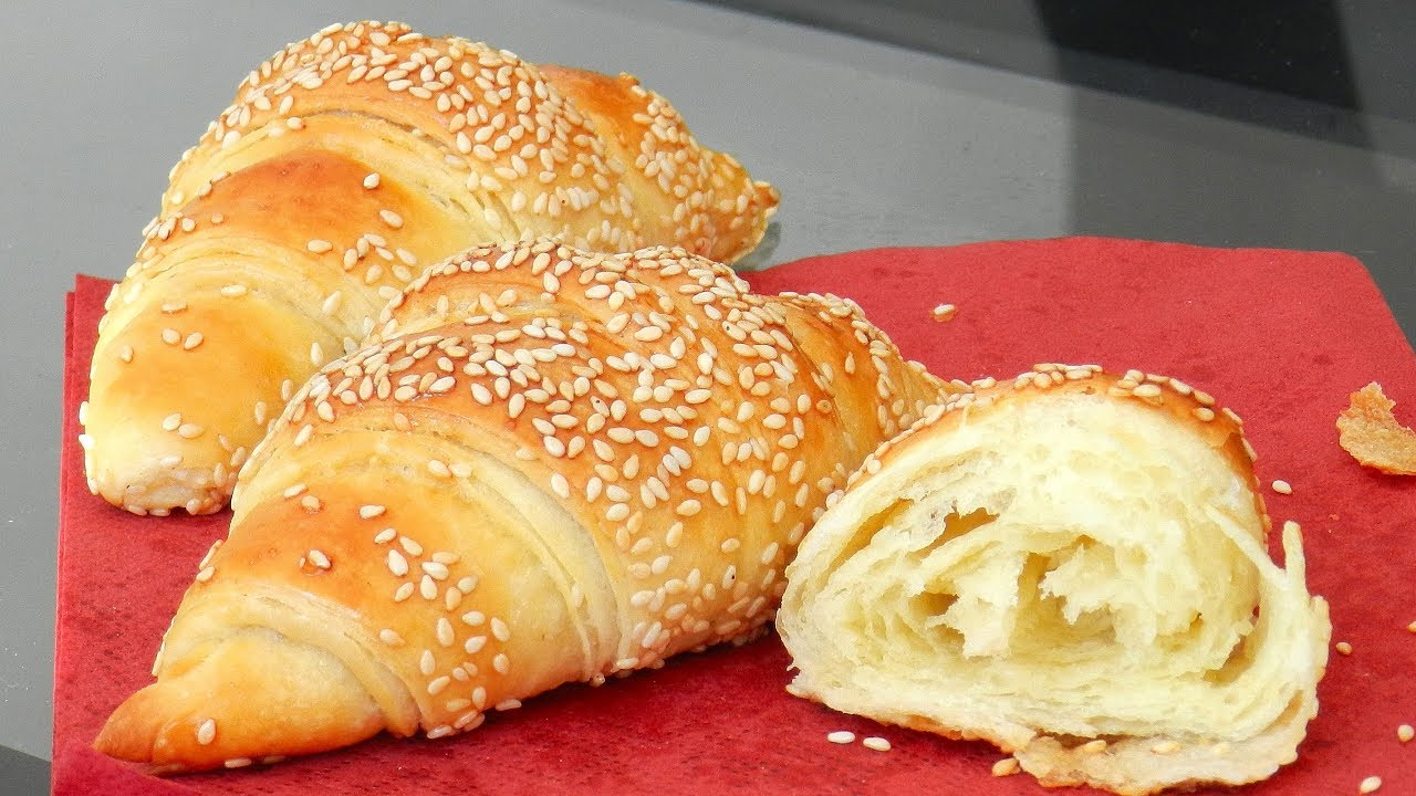 SESAME ROLLS - Flaky Bread Recipe