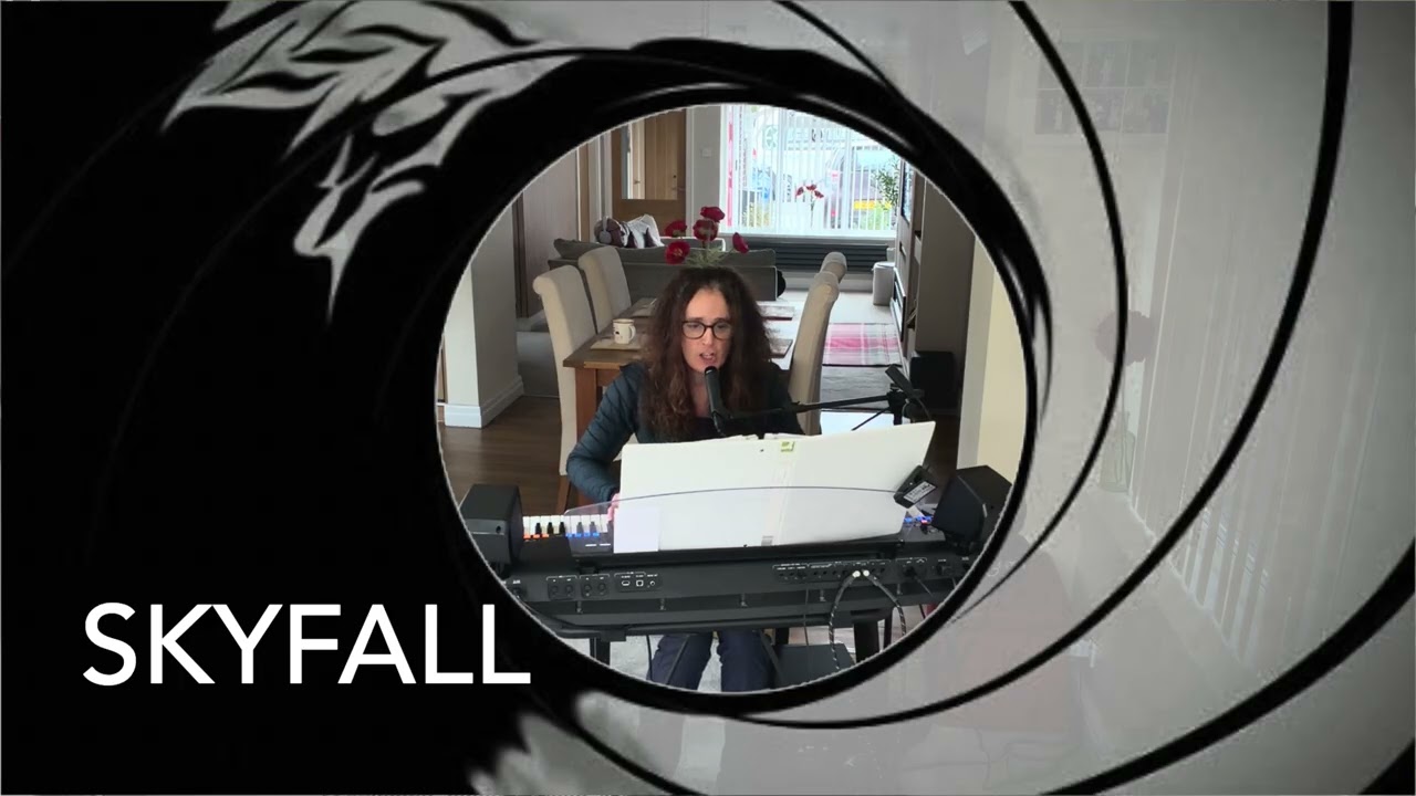 Skyfall (Adele) vocal cover on Yamaha Genos 