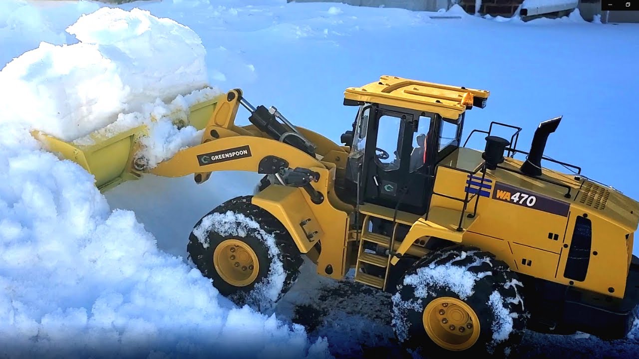 Plowing Snow With an RC Loader! So Realistic!