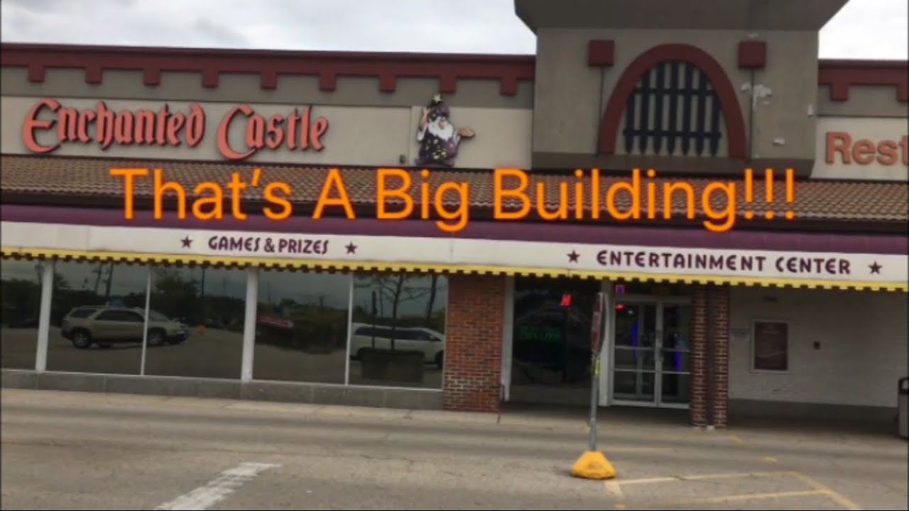 Enchanted Castle Lombard, IL Tour!  100 Subscribers Special!