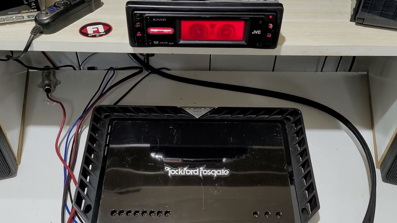 JVC EXAD KD-AR5500 + Rockford Fosgate Power T400.4
