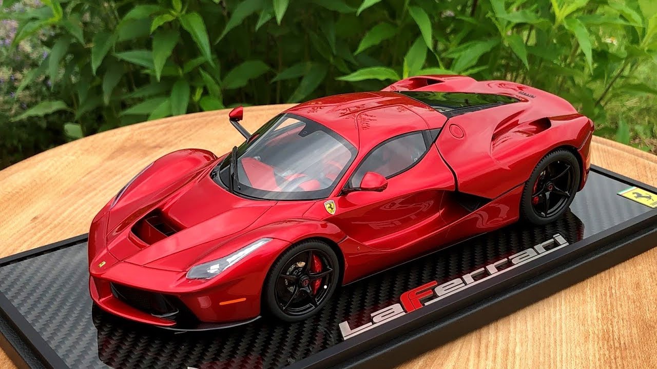 Lewis Hamiltons LaFerrari 1/18 BBR Models