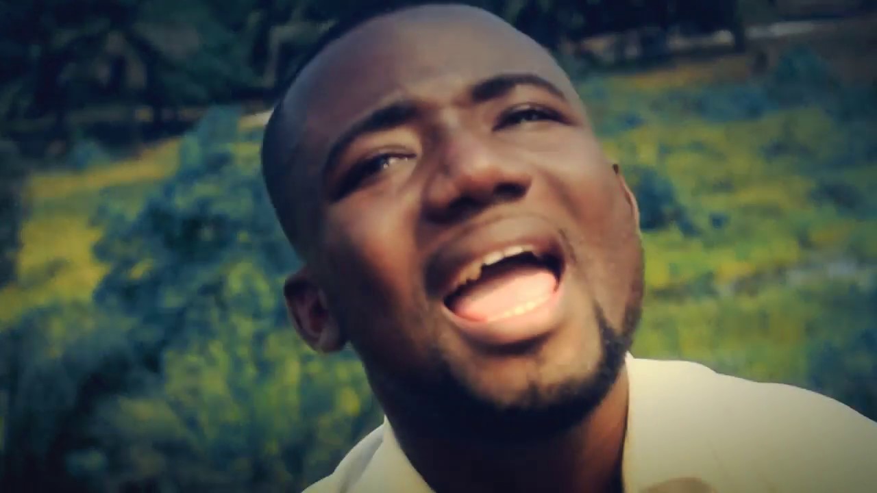Clips ( OBONGI NA LOKUMU)  Fr Héritier KafukaGroupe Agapao