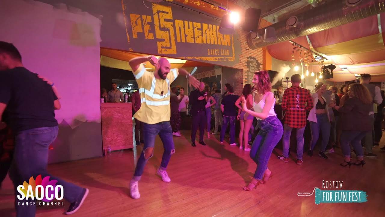 Samuel Funflow and Julia Kovalenko Salsa Dancing at Rostov For Fun Fest, Sunday 03.11.2019 (SC)
