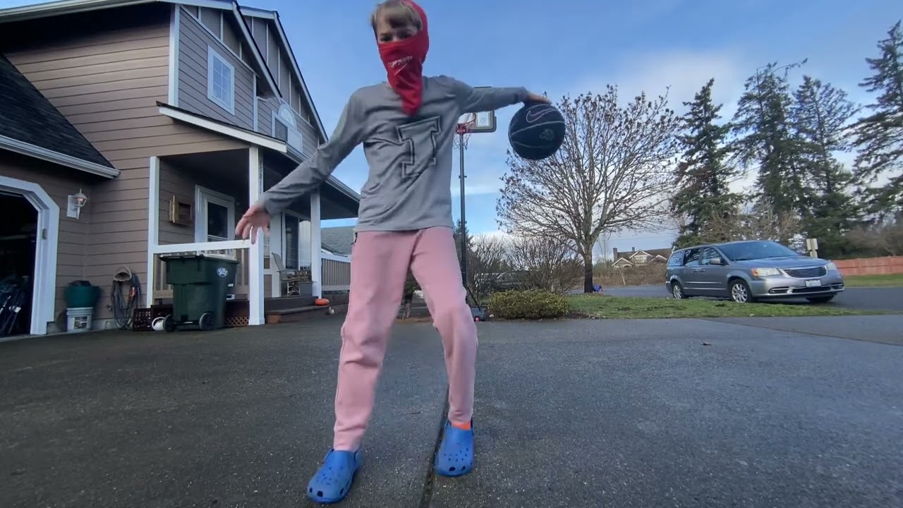 Basketball 