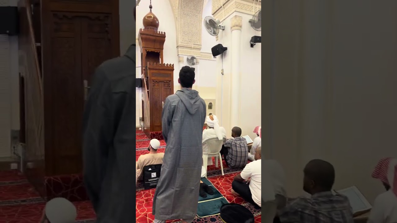 مسجد قبلتین میں آذان کی دل آفروز آواز ♥️
