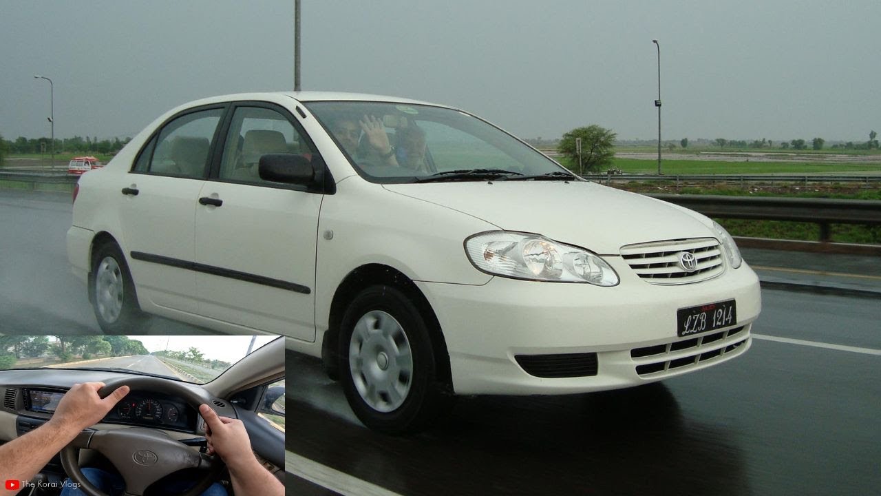 Toyota Corolla 2004 xli POV driving in Lahore Pakistan; Rash Driving