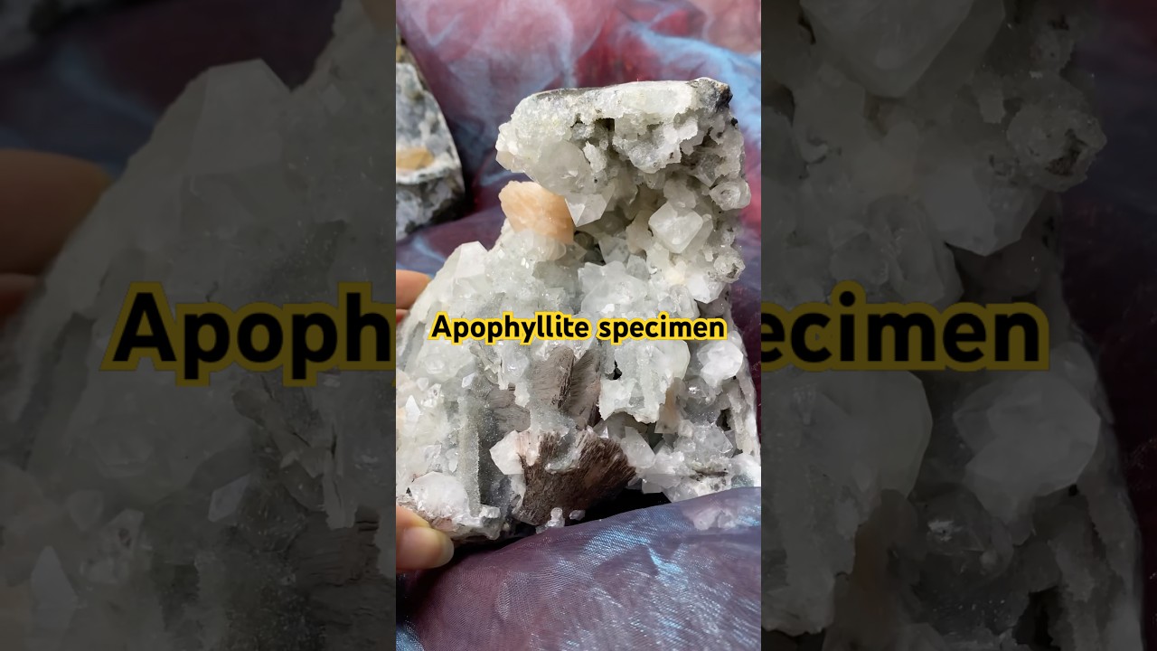 apophyllite specimen ✨🤗#crystal #crystallove #apophyllite apophyllitecrystal #crystalspecimen