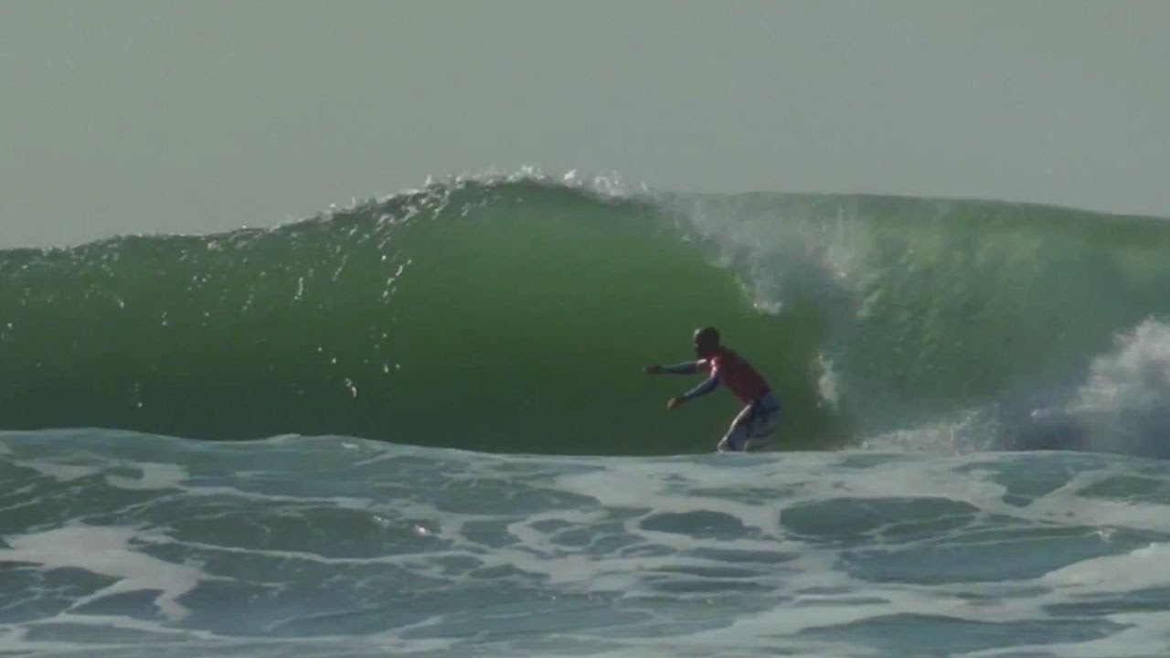 Kelly Slater's Impossible Barrel and Floater at Ocean Beach - Rip Curl Pro Search 2011