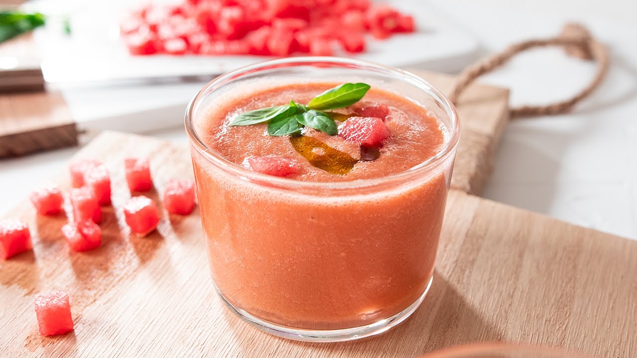 GASPACHO - Soupe froide de tomates, concombre et pastèque