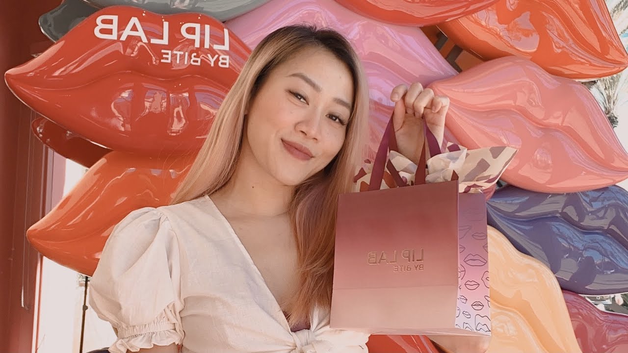 CUSTOM LIPSTICK PROCEDURE | LIP LAB by BITE in #irvine #california #beauty #vlog #irvinespectrum