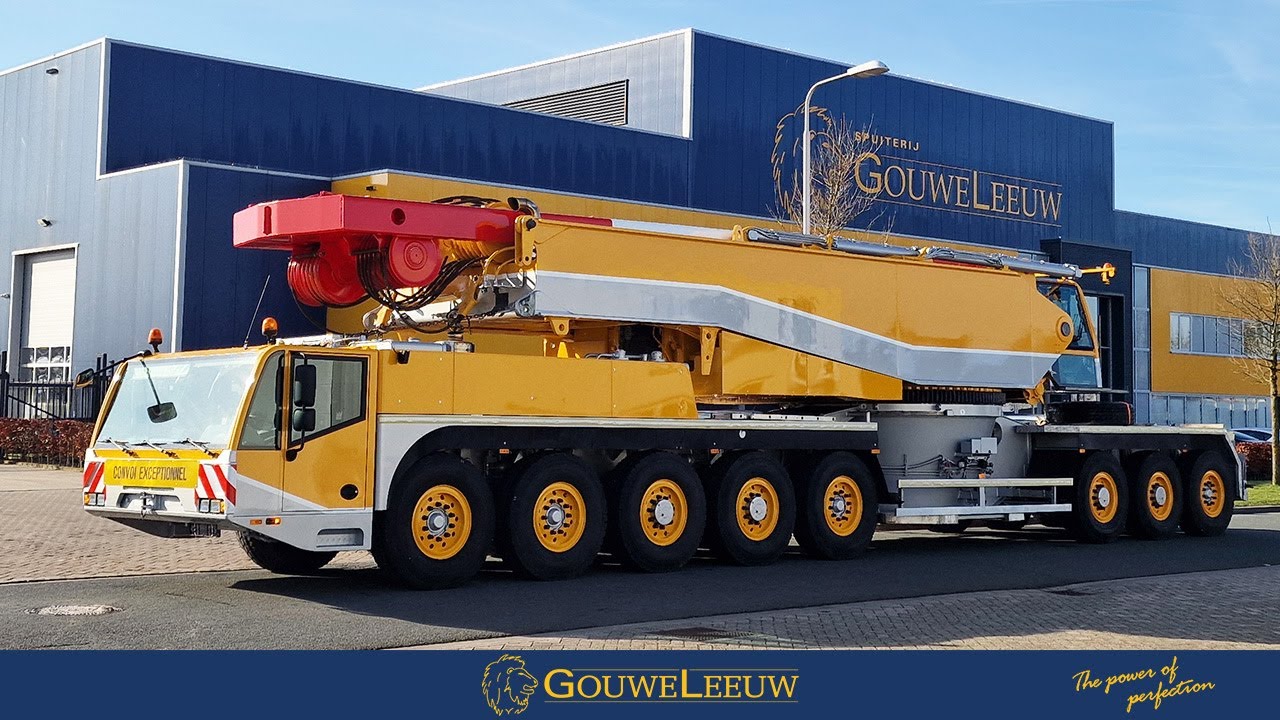 TEREX DEMAG TC 2800-1 | XXL CRANE | COMPLETE PAINTING PROCESS | Paint shop Gouweleeuw