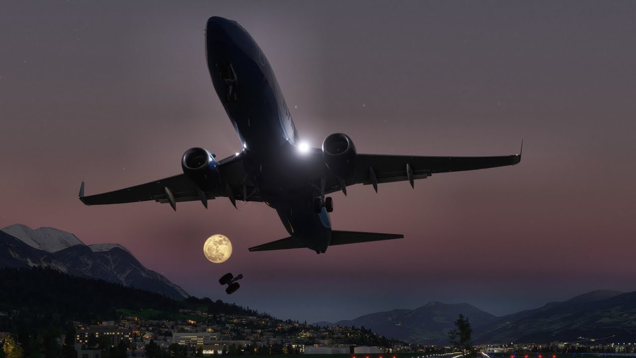 Real 737 Captain flies the PMDG 737 with MULTIPLE FAILURES over the Alps!