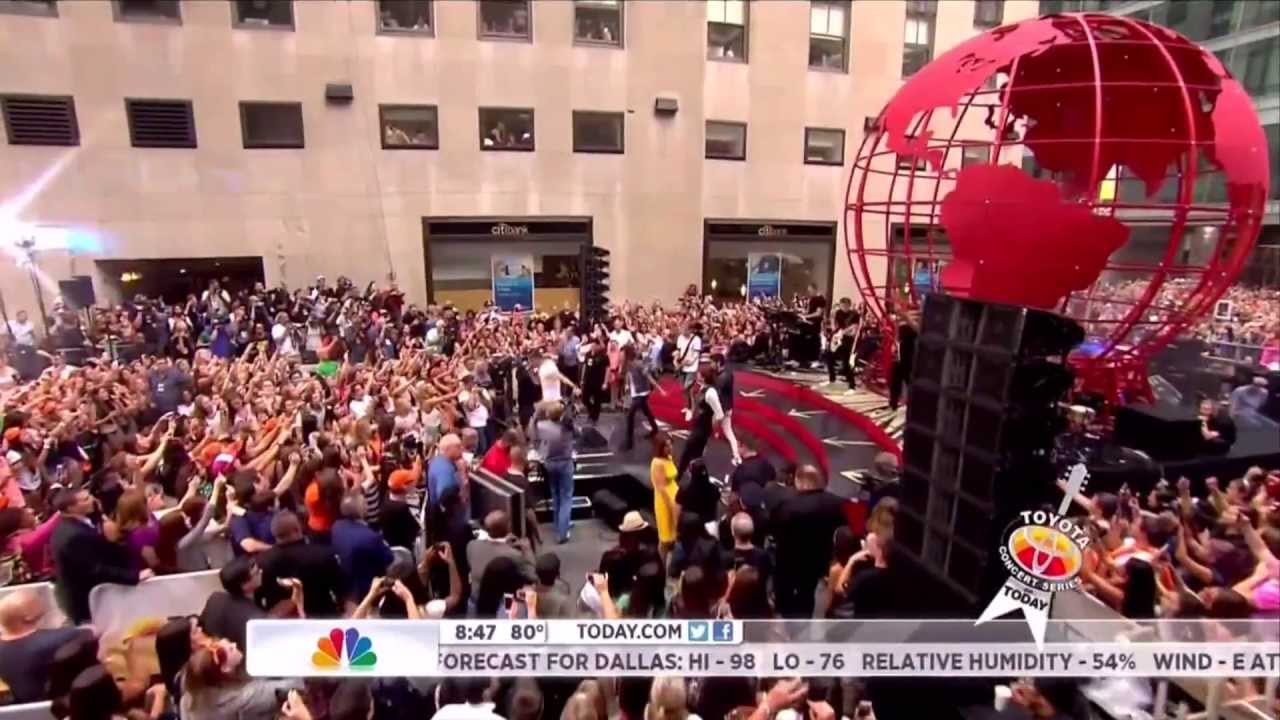 [One Direction - Best Song Ever] - [NBC - Today Show - August 23 2013]