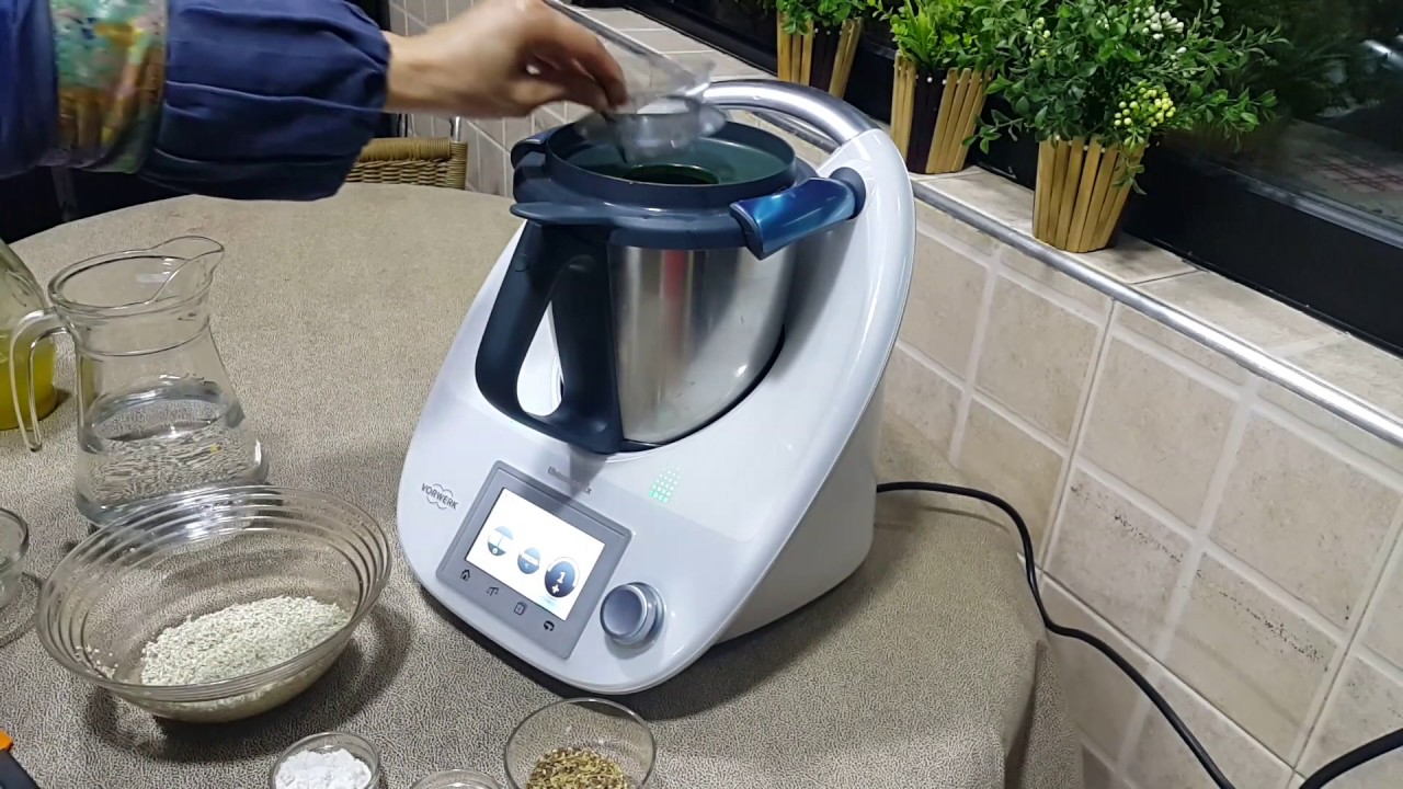 Hssoua d'orge au thermomix حسوة بلبولة الشعير