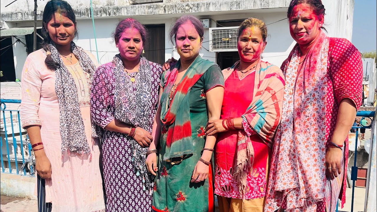 Holi celebration with family ❤️🧿🫟