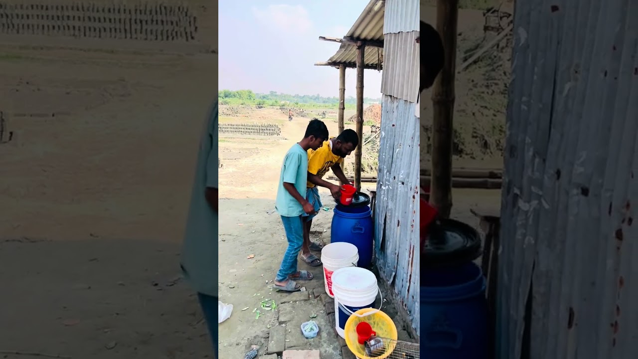 গরীব মানুষ এর কষ্ট বেশি 