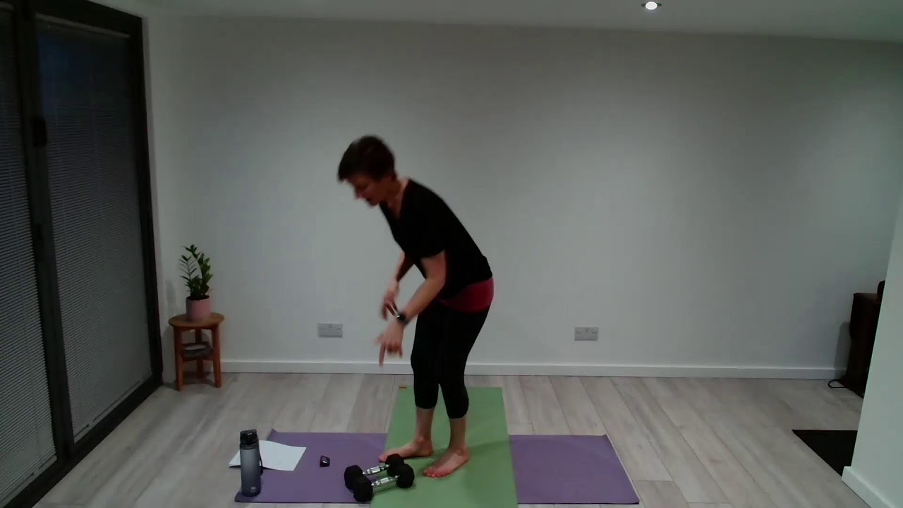@WeightsandMore   45+ #5movesin5minutes
