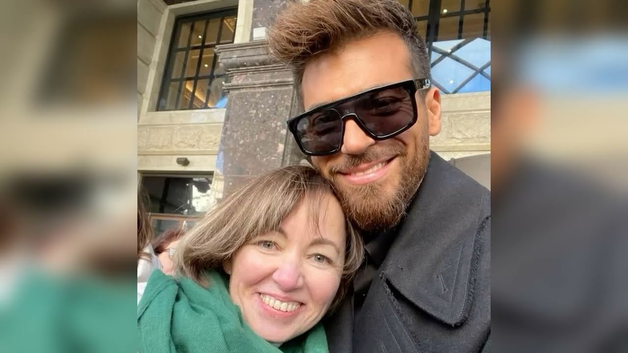 Can Yaman ❤️ Demet Ozdemir   What’s her secret