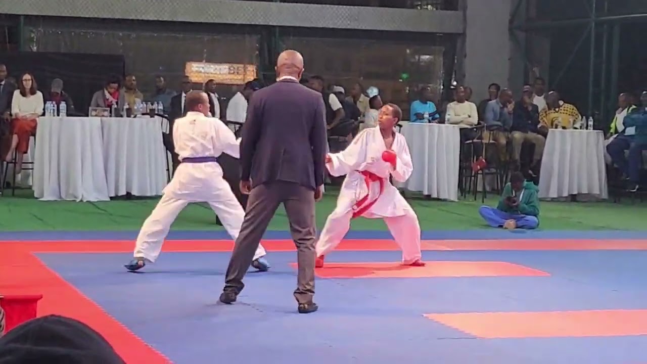 Uyu murwano uryoshye kurusha Indi yose nigeze mbona pe!!!