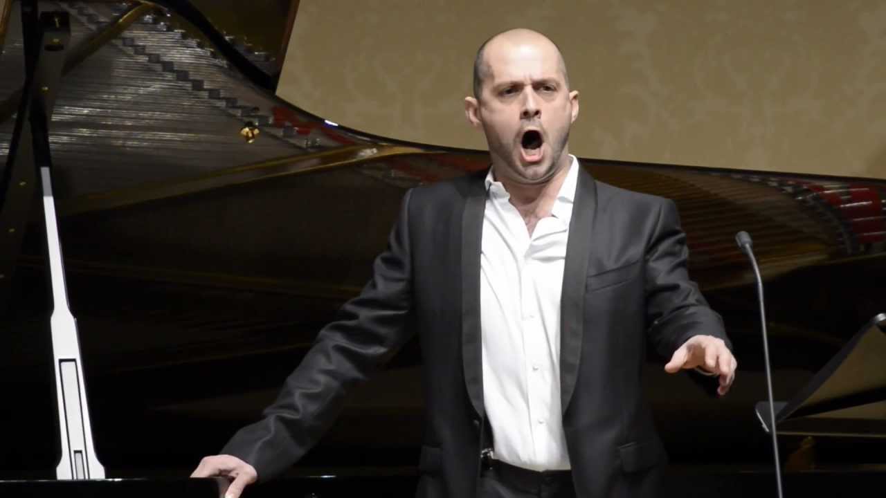 Alex Esposito - ROSSINI Accusata di furto (La Gazza Ladra)
