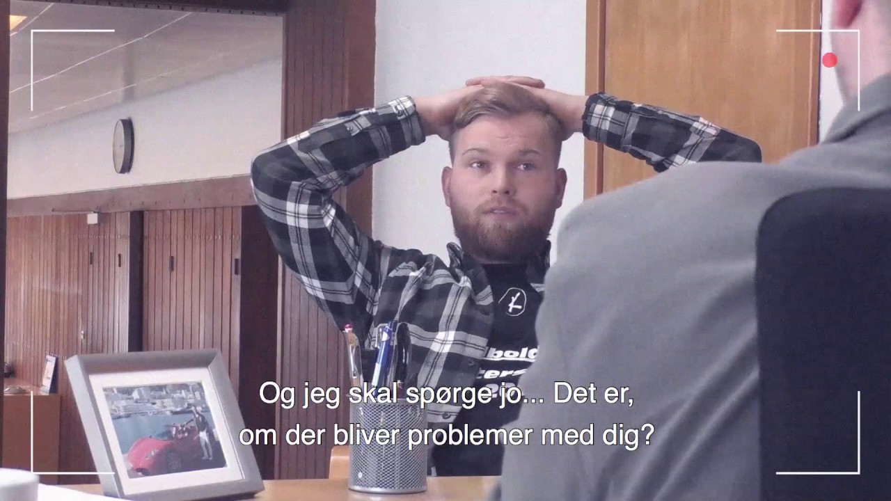 Til jobsamtale hos mester, der beg&aring;r social dumping