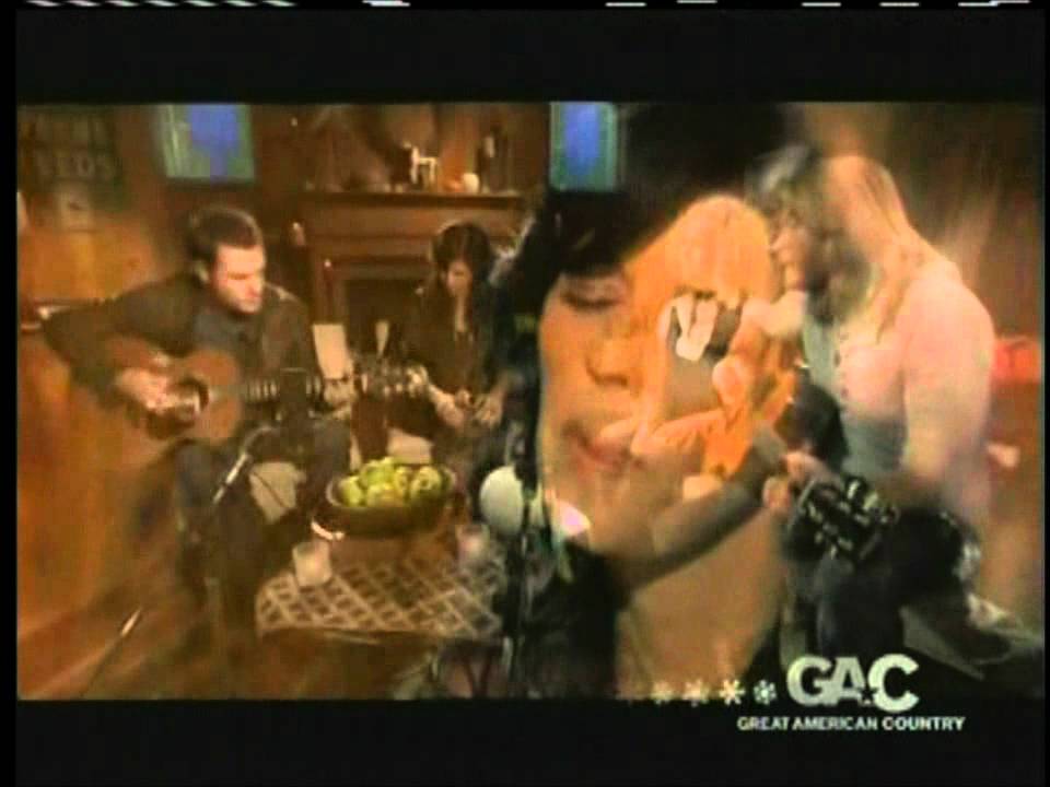 Little Big Town - That's Where I'll Be - Christmas Special