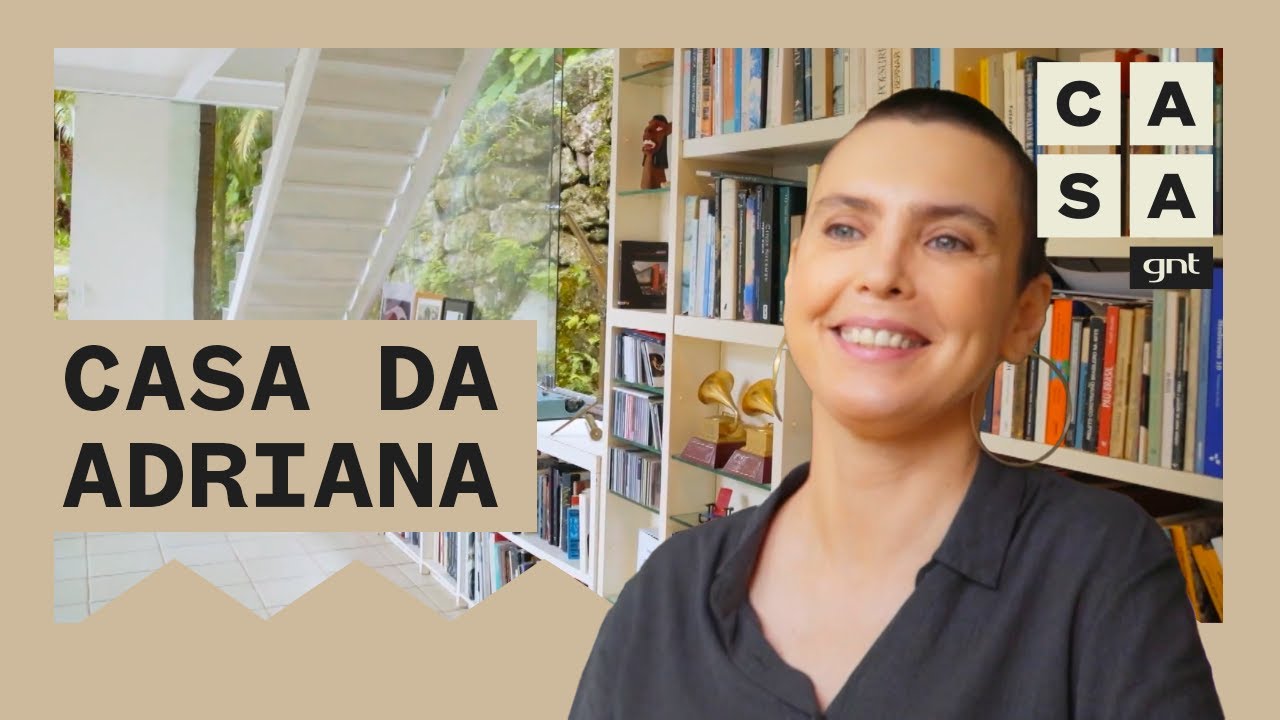 Adriana Calcanhotto abre as portas da sua casa para mostrar seus livros e gatos | Lar