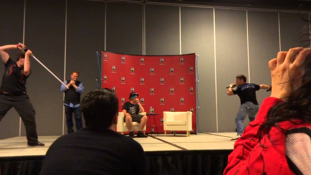 Ray Park -aka Darth Maul- lightsaber fight demo at Montreal ComicCon September 14th 2013