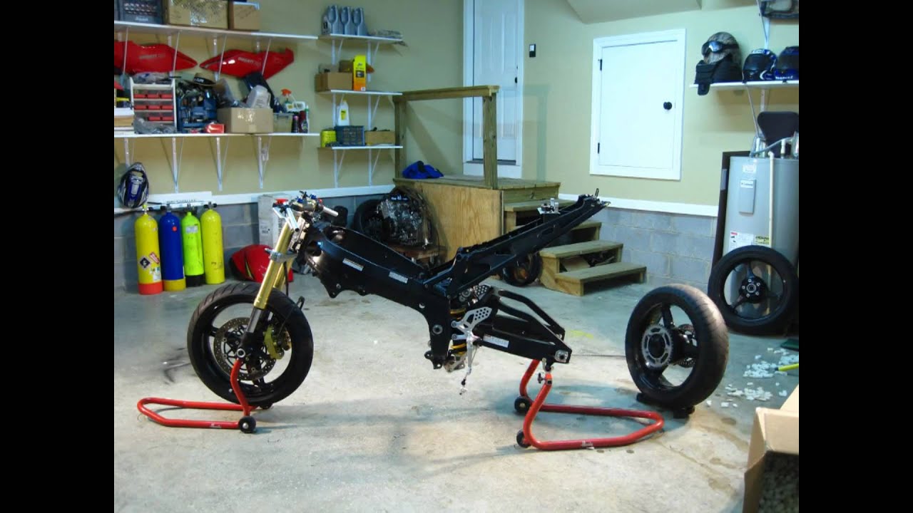 Self assembling Motorcycle!
