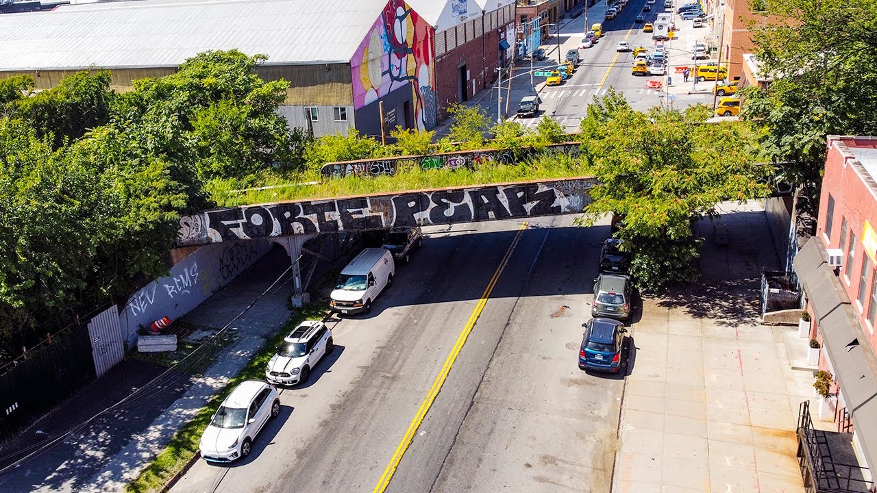 drone graffiti in new york city - lofi mix
