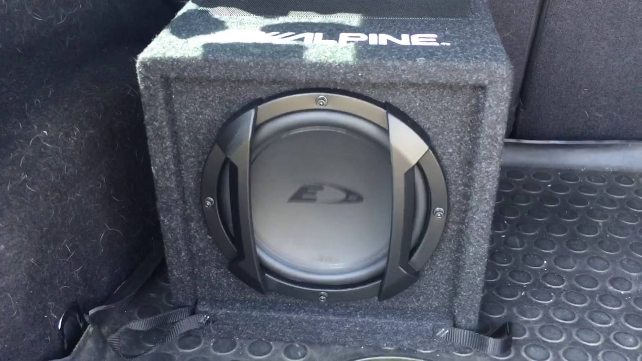 Alpine SWE-815 Active Subwoofer