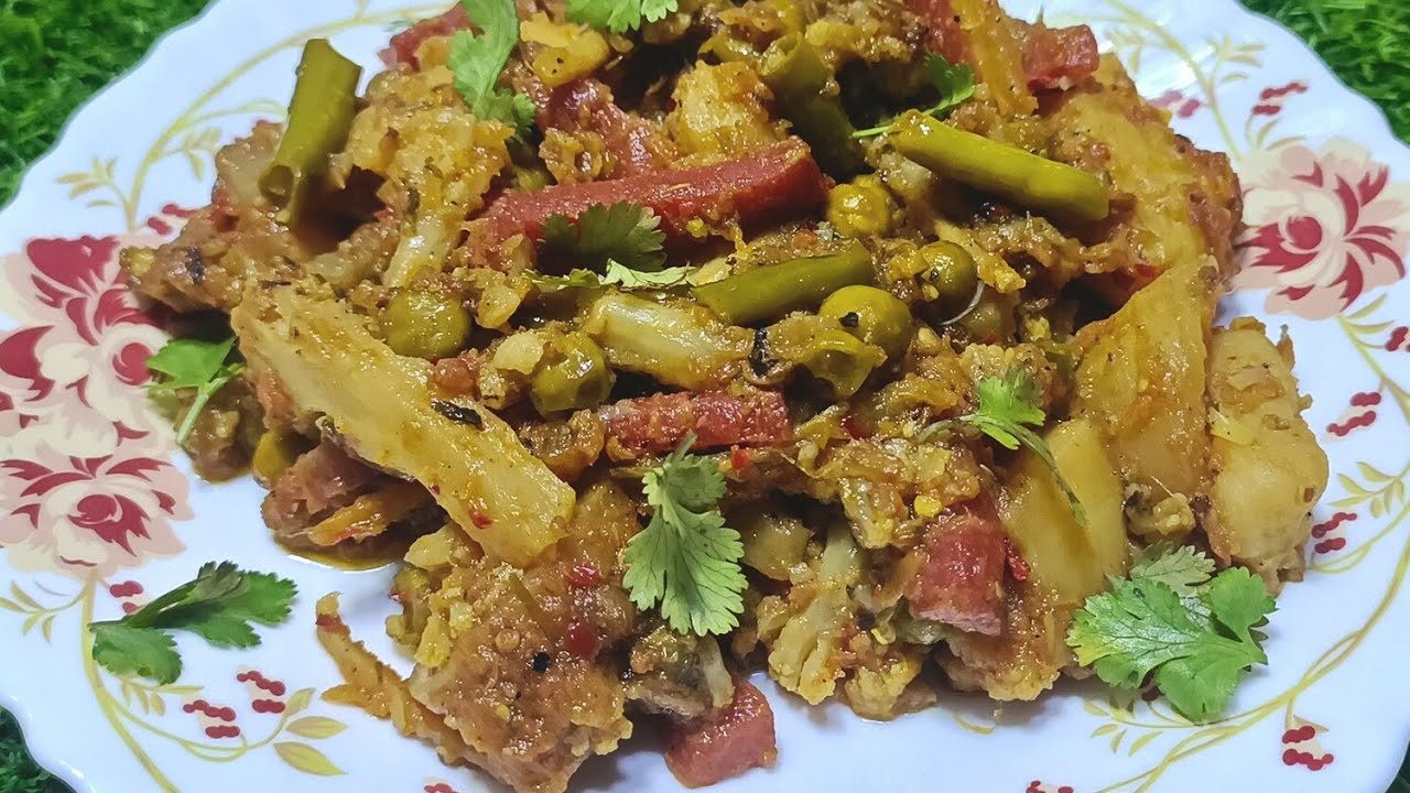 ढाबा स्टाइल मिक्स वेज shadiyon mein banne wali mix veg Halwai style aloo Gobhi ki sukhi sabji