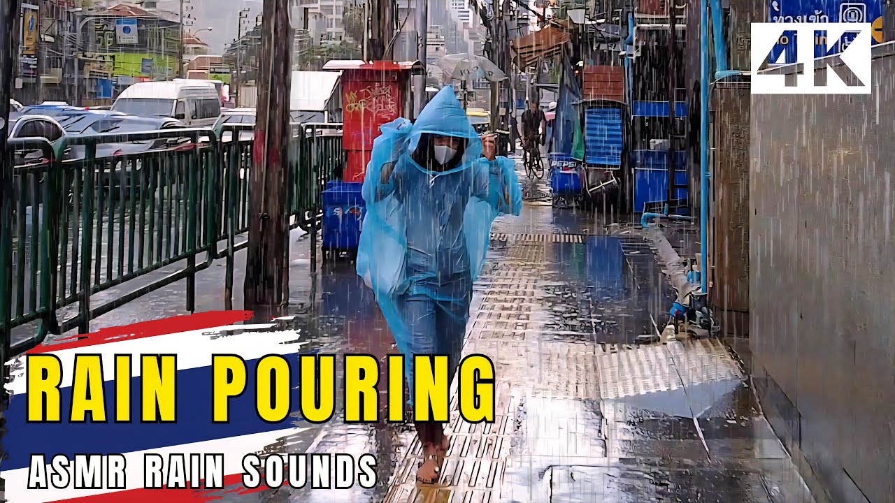 [4K] Walk in the Rain in Phrom Phong, Bangkok 🇹🇭 Walking Tour (ASMR Rain Sounds)