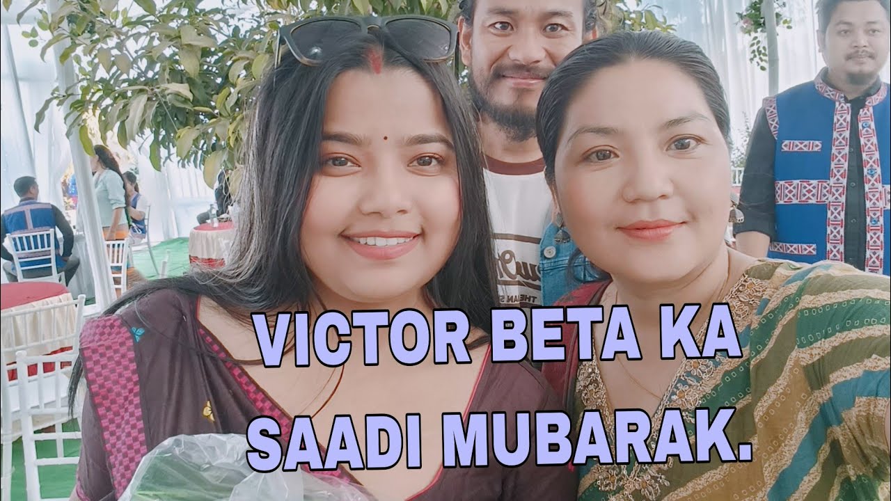 SAADI PARTY ATTEND KARNE GAYI THI GUYS.