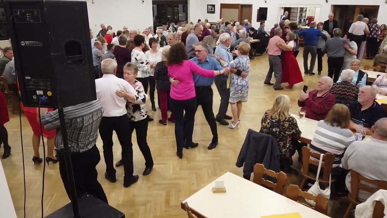 Schlachtfest Frankenthal 05.11.2022 Polka in`s Glück gespielt von der ,,kleine Banater Blechmusik