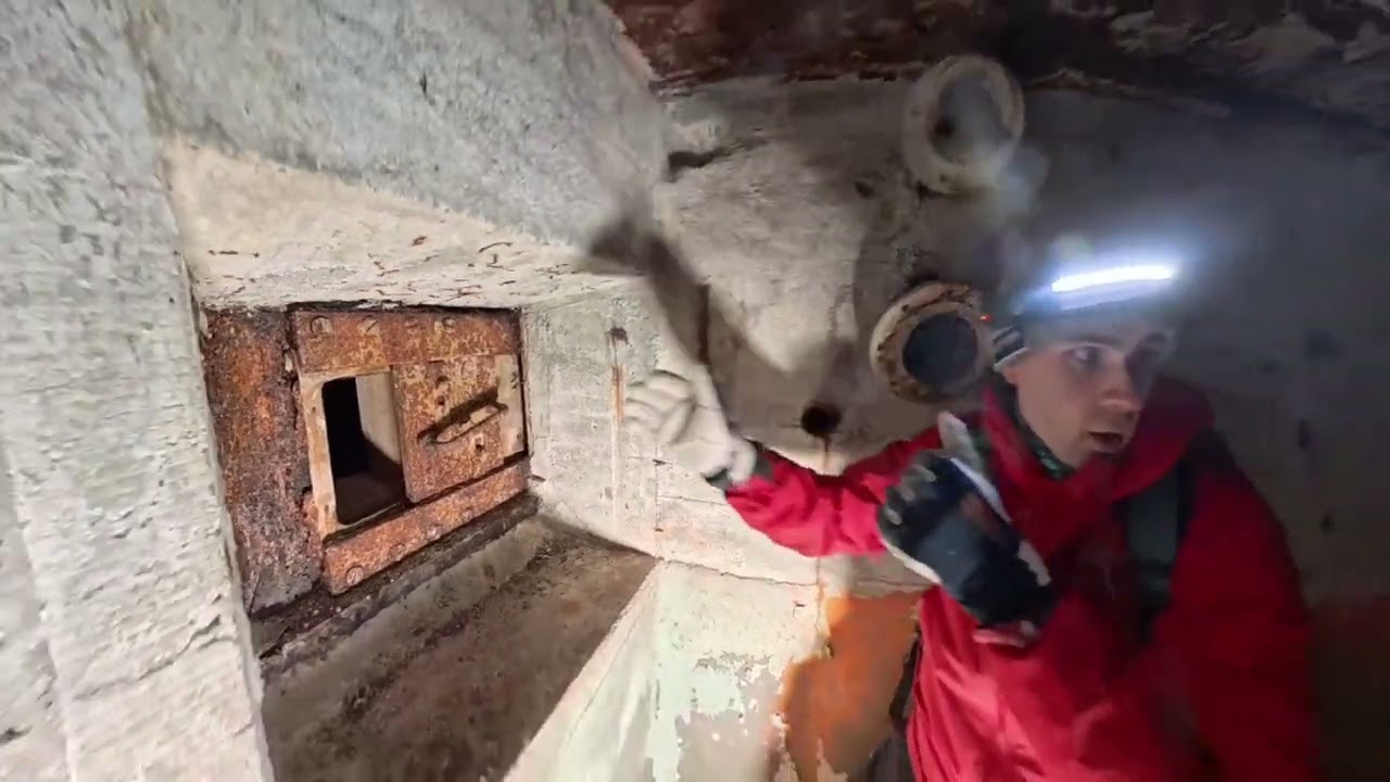 Vi utforsker Regelbau 621 – Forlatt bunker i Troms (Urban Exploring)