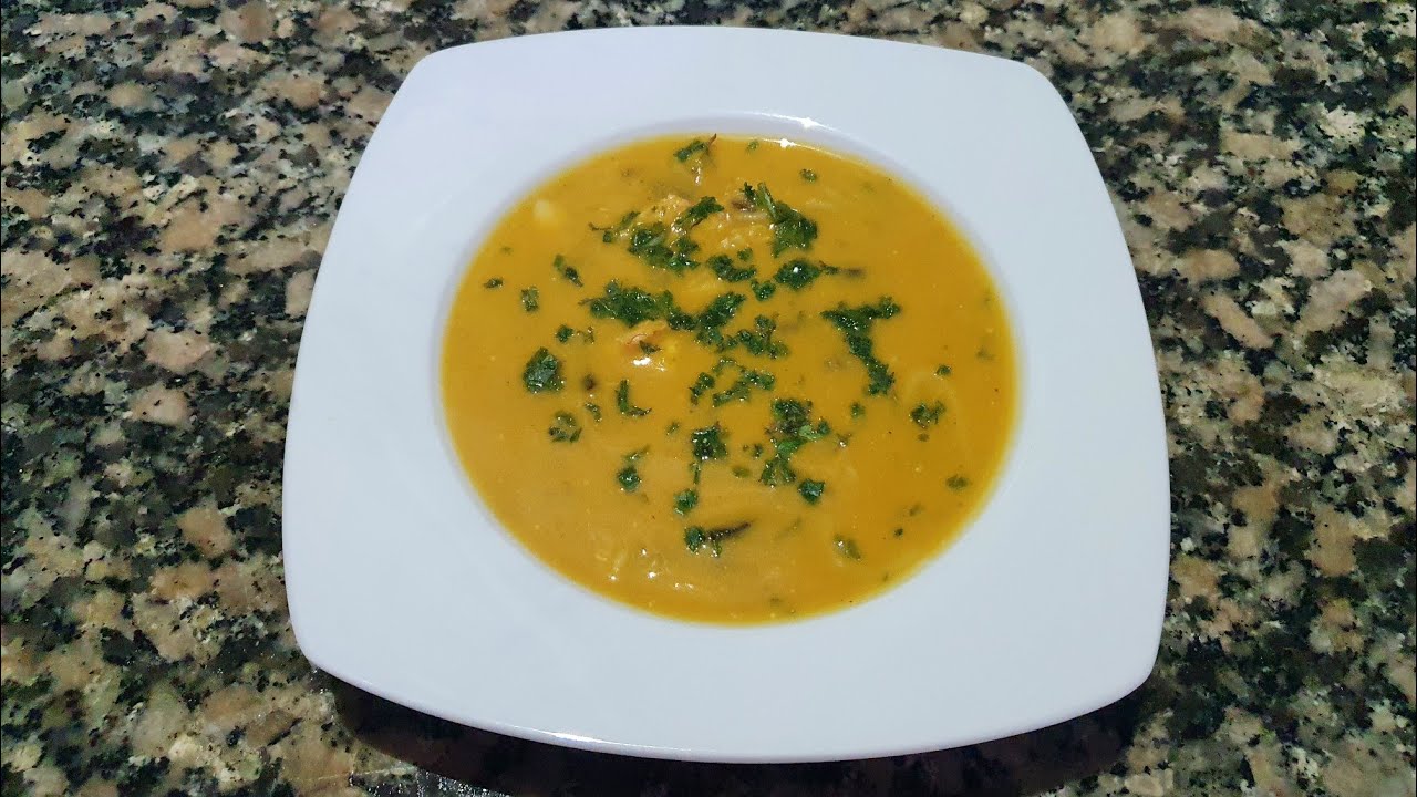 شوربة الخضر المطحونة و فواكه البحر من ألذ شوربات على الإطلاق
