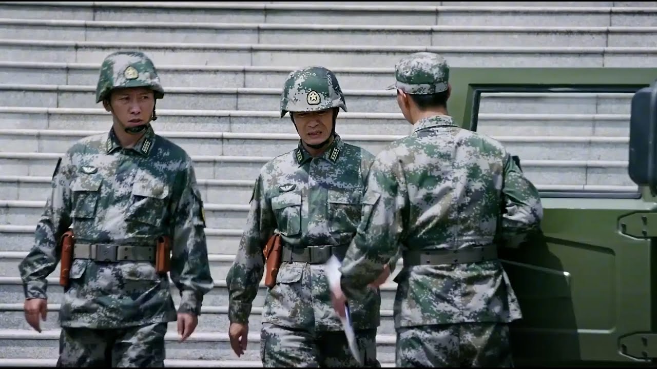 旅長把新兵當菜鳥，下秒直接端了他的旅部，震驚首長！