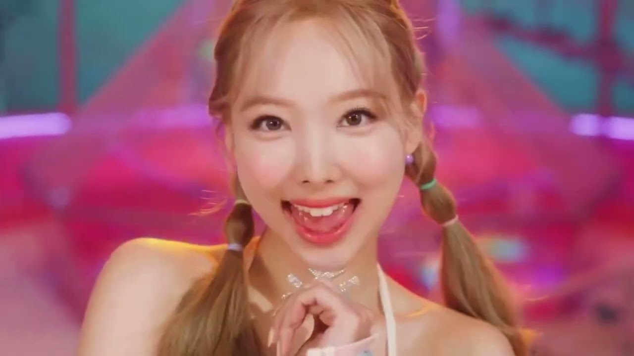 [Reversed] TWICE - Celebrate