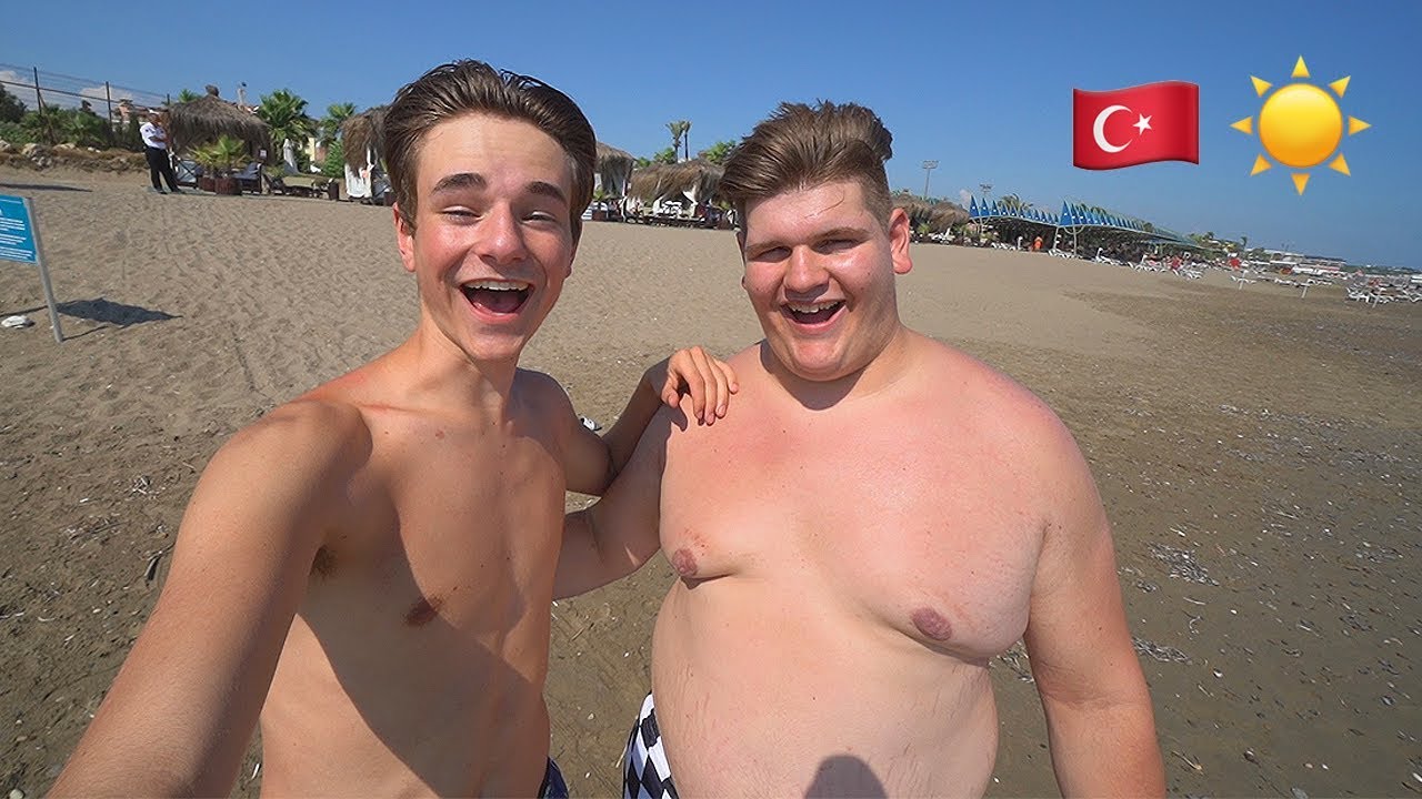 WIJ ZIJN SAMEN OP VAKANTIE!
