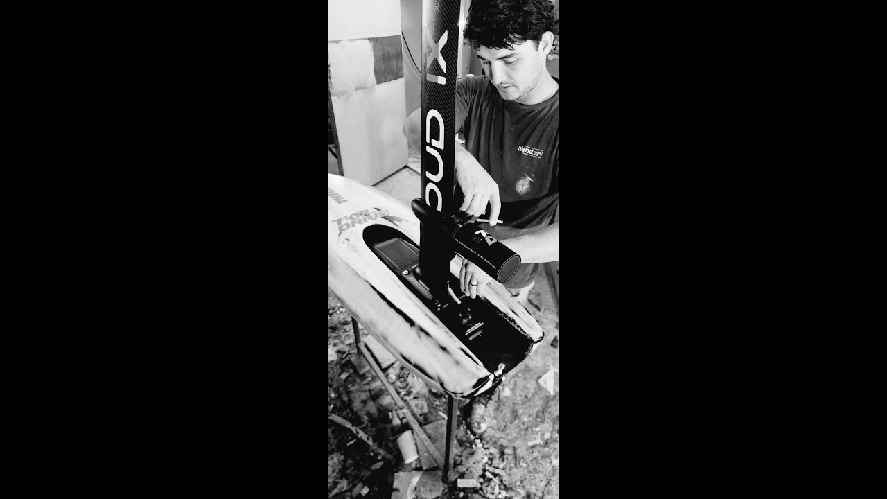 Blend-r Foil drive trench board 25L 4,10 18 1/2 The Carbon Co
