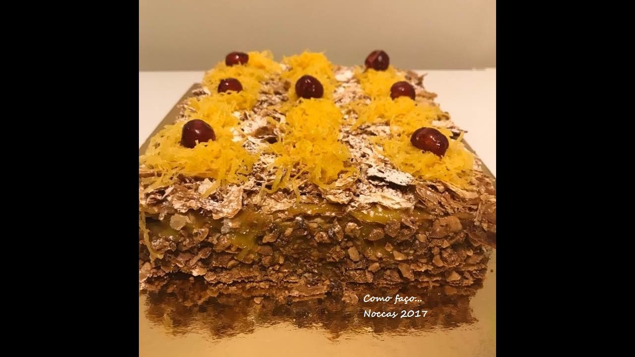 Bolo de massa folhada com creme de ovos