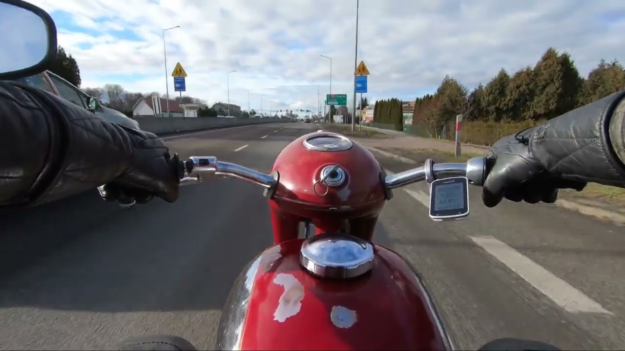 Jawa 175 356 docieranie, trochę pod górkę, trochę z górki :)