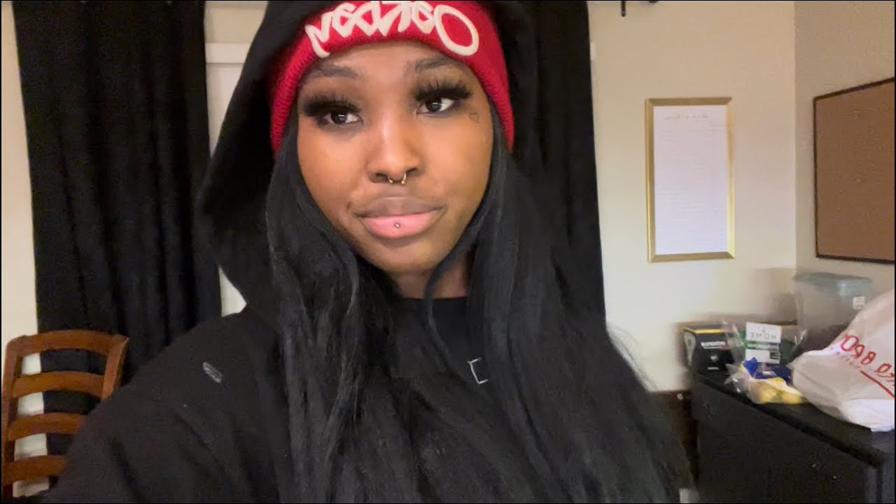 piercing myself at home | Vlogmas13 #vlogmas #piercing #ashleypiercing #traguspiercing