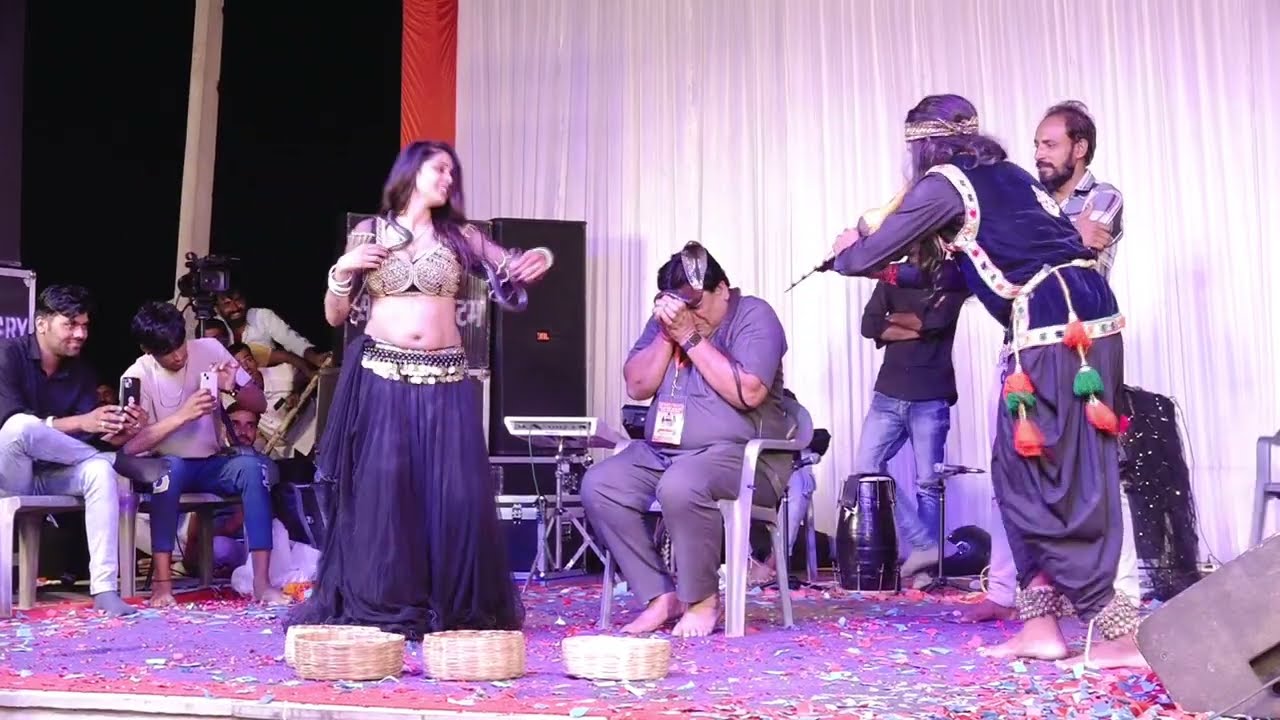 nikita sharma dancer । govind dev ji mela live । nikita sharma new dance 2025 #dj #sabscribe #dance