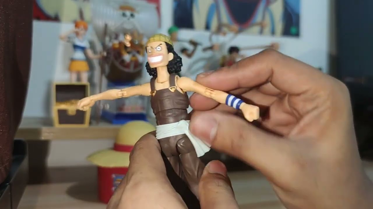 He is here!!! The sniper king/God Usopp  (romance dawn)